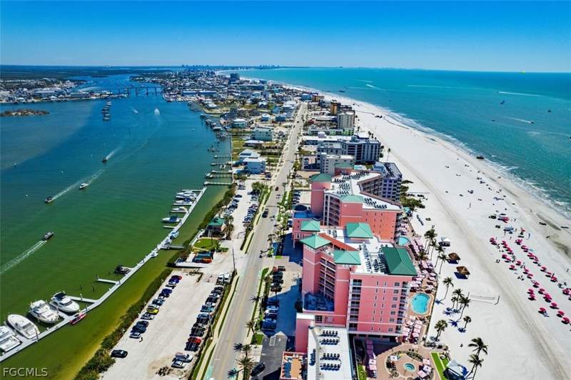 1 bedroom Condominium at 140 Estero Blvd 2104, Sanibel View Villas, Fort Myers Beach — photo 2