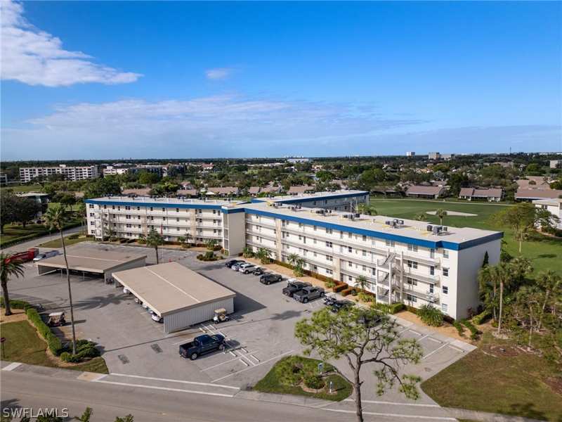1 bedroom Condominium at 6220 Augusta Dr 107, Seven Lakes, Fort Myers — photo 1