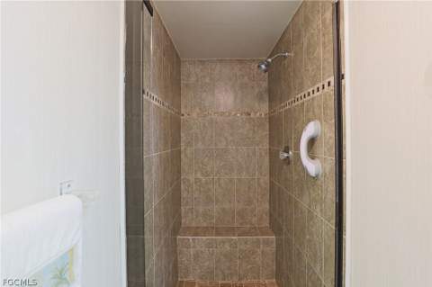 4711 Santa Barbara Blvd 4, Cape Coral FL - photo 11 of 28