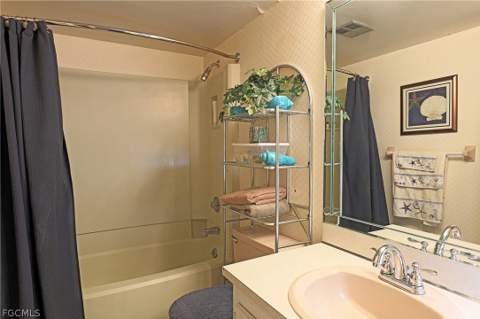 4711 Santa Barbara Blvd 4, Cape Coral FL - photo 13 of 28
