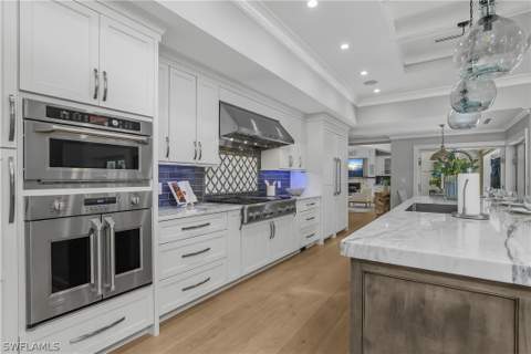720 Shadow Lake Ln, Naples FL - photo 16 of 50