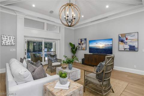 720 Shadow Lake Ln, Naples FL - photo 8 of 50