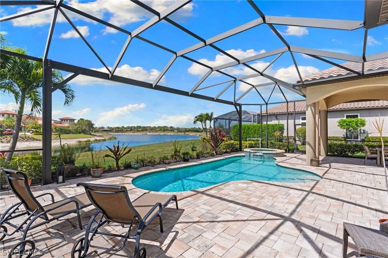 3 bedroom SingleFamilyResidence at 9012 Sorreno Ct, Esplanade, Naples — photo 5