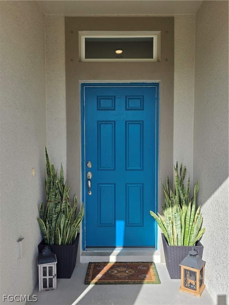 4 bedroom SingleFamilyResidence at 4102 SW 14th Pl, Cape Coral, Cape Coral — photo 4