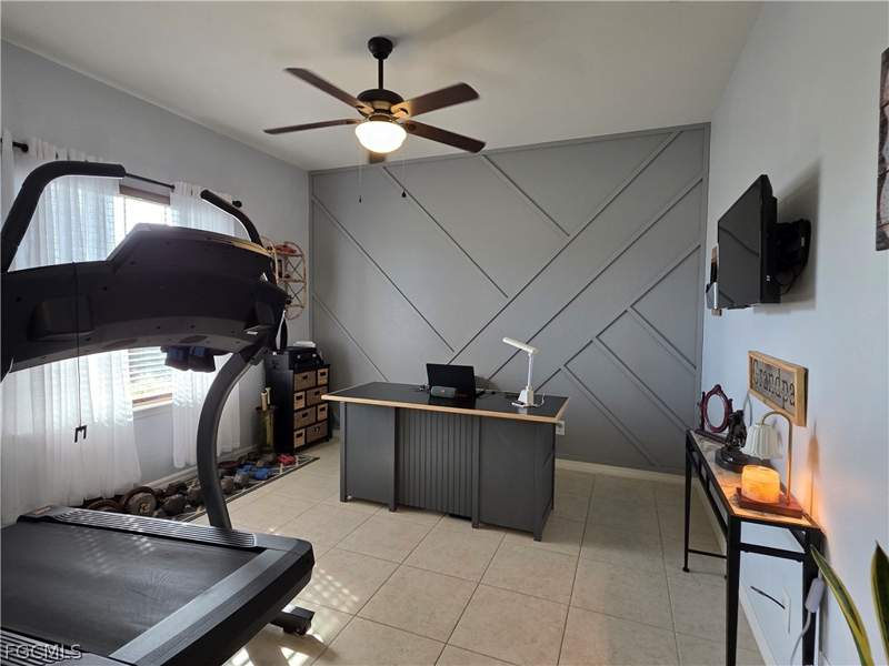 4 bedroom SingleFamilyResidence at 4102 SW 14th Pl, Cape Coral, Cape Coral — photo 5