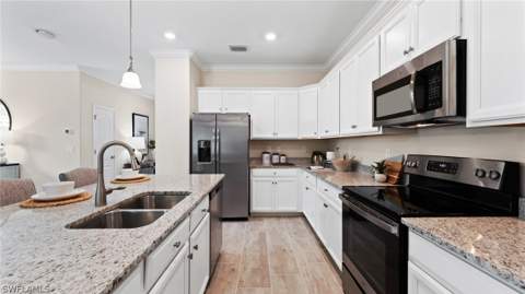 5187 Sugarwood Dr, Naples FL - photo 9 of 17