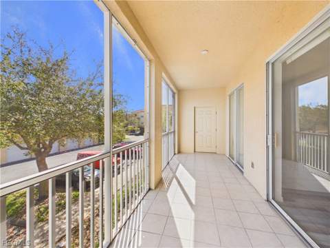 9015 Colby Dr 2012, Fort Myers FL - photo 15 of 17