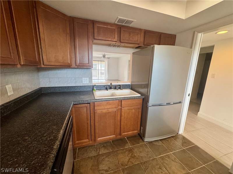2 bedroom Condominium at 9395 Pennsylvania Ave 37, Spanish Harbor, Bonita Springs — photo 2
