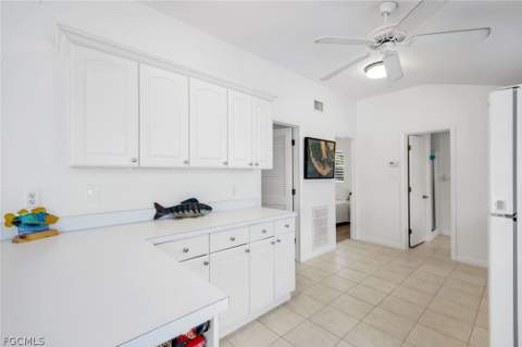 746 Cardium St, Sanibel FL - photo 12 of 32