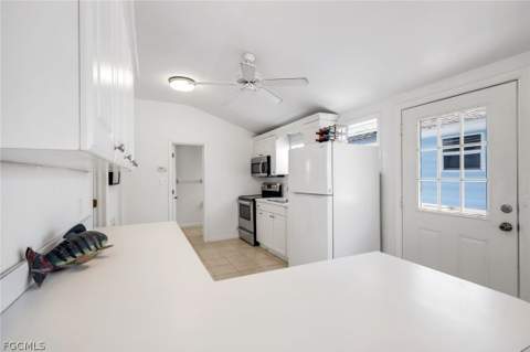 746 Cardium St, Sanibel FL - photo 13 of 32