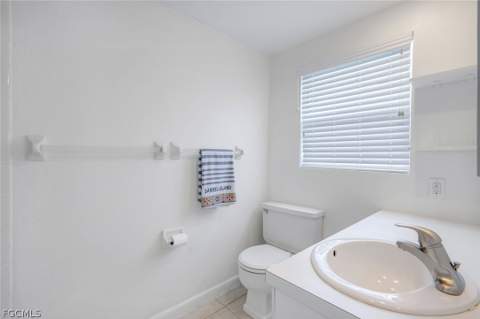 746 Cardium St, Sanibel FL - photo 15 of 32
