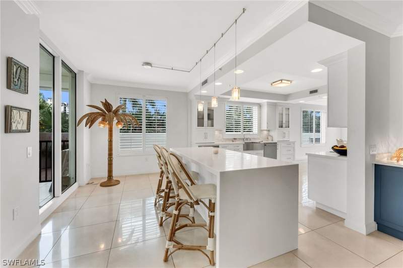 3 bedroom Condominium at 455 Cove Tower Dr 304, Nevis At Cove Towers, Naples — photo 5