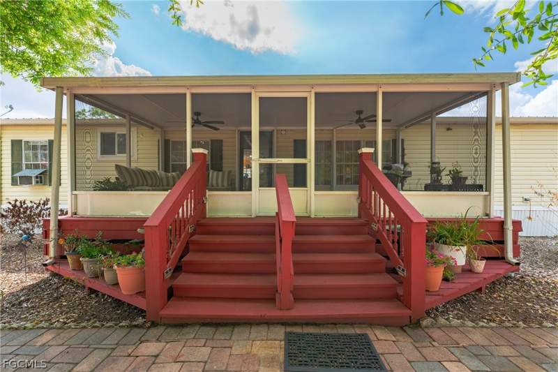 3 bedroom ManufacturedHome at 1700 Tampa Ave, Pioneer Plantation, Clewiston — photo 3