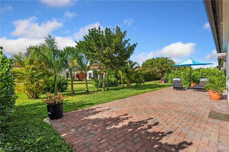 3 bedroom SingleFamilyResidence at 5053 Arancia Ln, Maple Ridge, Ave Maria — photo 2