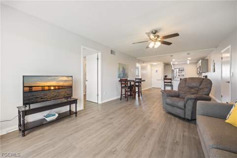 8761 Lueck Ln 3, Fort Myers FL - photo 17 of 46