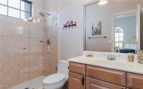 2374 Coral Point Dr, Cape Coral FL - photo 17 of 50