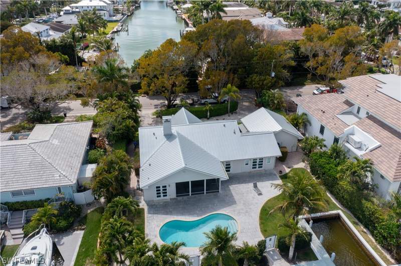 3 bedroom SingleFamilyResidence at 675 18th Ave S, Aqualane Shores, Naples — photo 5