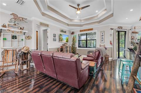 14661 Martin Dr, Fort Myers FL - photo 16 of 33
