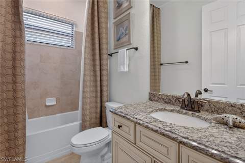 3001 Aviamar Cir, Naples FL - photo 20 of 50
