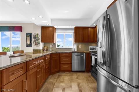345 Mango St 406, Fort Myers Beach FL - photo 21 of 46