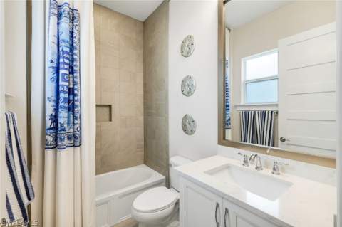 5715 Clarendon Dr, Naples FL - photo 14 of 21