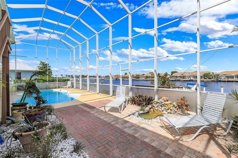 5 bedroom SingleFamilyResidence at 183 Sunset Cay, Port Of The Islands, Naples — photo 4