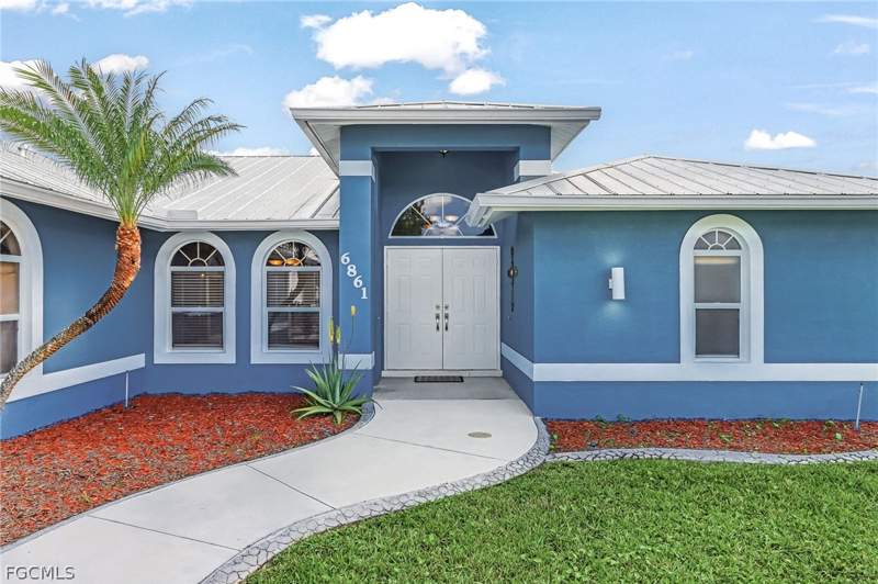 4 bedroom SingleFamilyResidence at 6861 Cadet Ave, Buckingham Air Park, Fort Myers — photo 3