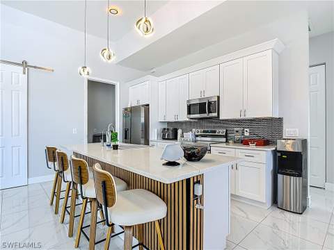 427 NW 7th Ave, Cape Coral FL - photo 20 of 50