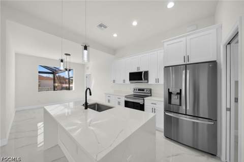 2700 NW 6th St, Cape Coral FL - photo 7 of 37