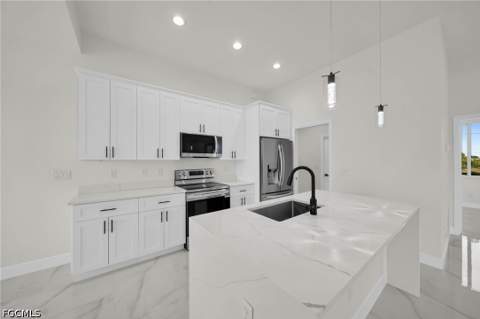2700 NW 6th St, Cape Coral FL - photo 9 of 37