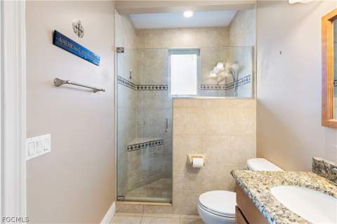 11913 Princess Grace Ct, Cape Coral FL - photo 10 of 50