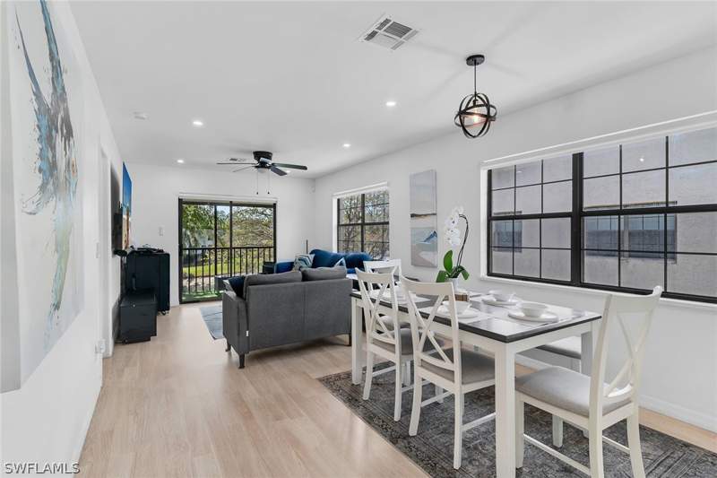 2 bedroom Condominium at 5245 Treetops Dr, Woodgate At Naples, Naples — photo 2