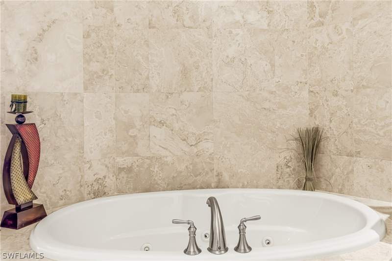 3 bedroom Condominium at 350 S Collier Blvd 306, Madeira, Marco Island — photo 5