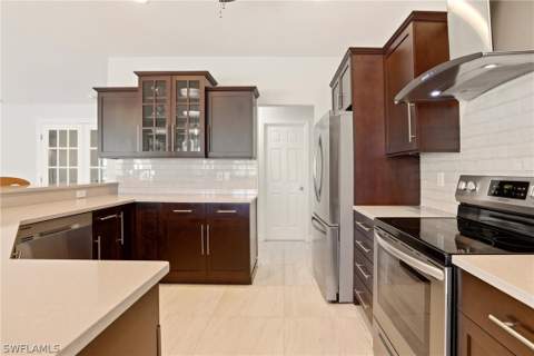 4282 Longshore Way N, Naples FL - photo 10 of 43