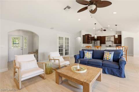 4282 Longshore Way N, Naples FL - photo 8 of 43