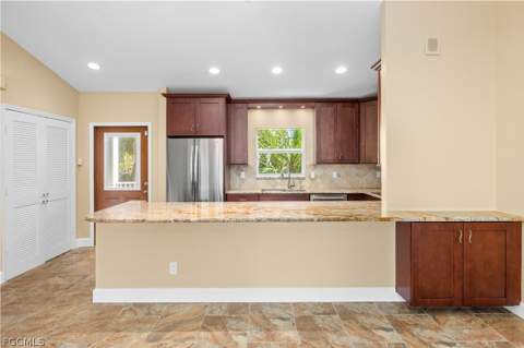 1813 Long Point Ln, Sanibel FL - photo 6 of 47