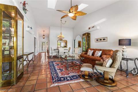 15470 Cedarwood Ln 201, Naples FL - photo 13 of 48