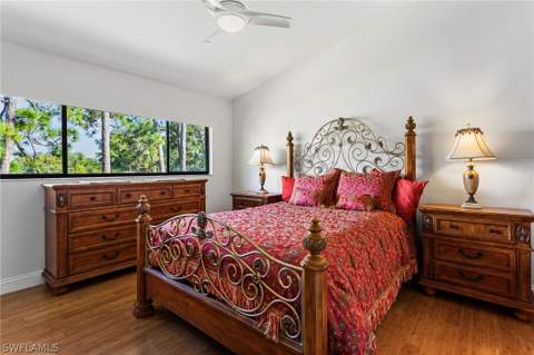 15470 Cedarwood Ln 201, Naples FL - photo 22 of 48