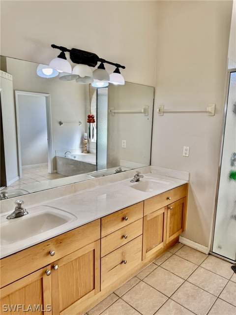 2041 24th Ave NE, Naples FL - photo 14 of 28
