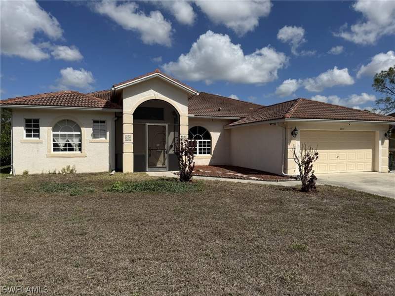 4 bedroom SingleFamilyResidence at 2041 24th Ave NE, Golden Gate Estates, Naples — photo 2