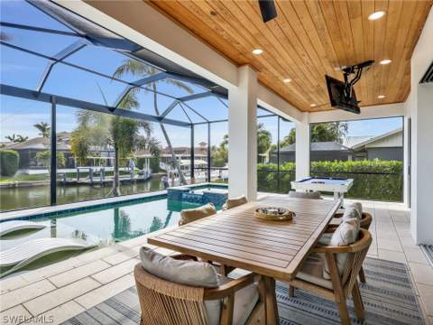 1813 Menorca Ct, Marco Island FL - photo 11 of 48