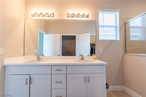 802 Friendship Cir, Labelle FL - photo 8 of 47