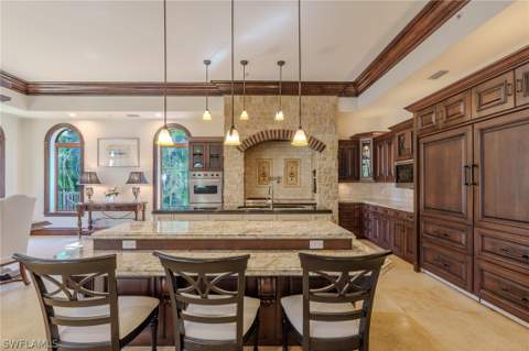 200 S Golf Dr, Naples FL - photo 12 of 50