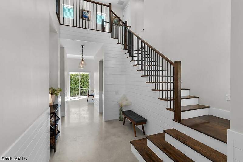 5 bedroom SingleFamilyResidence at 255 Columbus Way, Marco Beach, Marco Island — photo 5