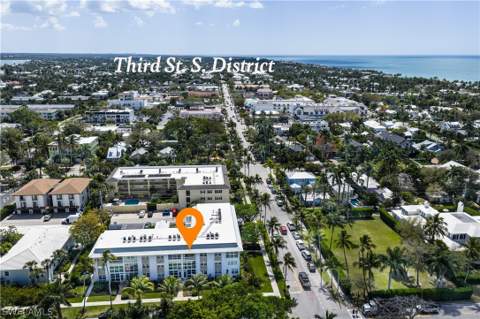 1021 3rd St S 306, Naples FL - photo 20 of 21