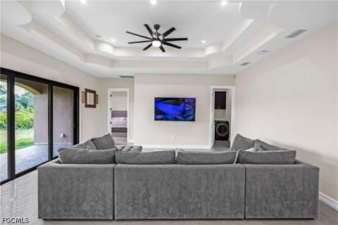 1105 James Ave, Lehigh Acres FL - photo 14 of 50