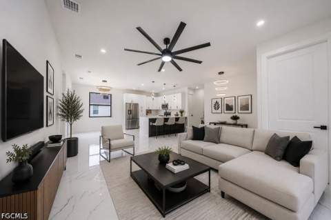 1001 W 13th ST, Lehigh Acres FL - photo 10 of 36