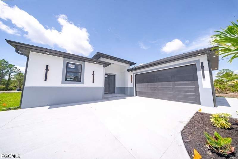 3 bedroom SingleFamilyResidence at 1001 W 13th ST, LEHIGH ACRES, Lehigh Acres — photo 4
