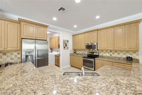65 Heritage Way, Naples FL - photo 17 of 32