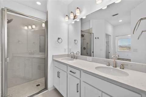 11751 Venetian Lagoon Dr 101, Fort Myers FL - photo 24 of 50